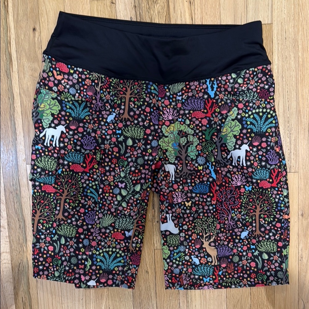 Shredly - Black and Green Bike Shorts with Elastic Waistband